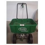 Scotts Turf Builder Push Broadcast Spreader