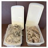 Plastic Storage Tubs with Coiled Fibrous Materials