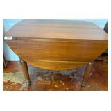 Drop-Leaf Table with Extendable Leaves
