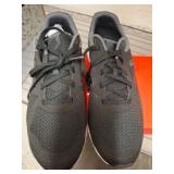 New Balance Wide Black Running Shoes, Size 10W