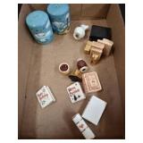 Ceramic Salt & Pepper Shakers and Miniatureï¿½K