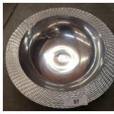Textured Rim Stainless Steel Bowl