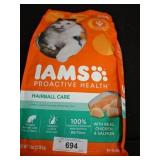 IAMS Proactive Health Hairball Care Cat Food