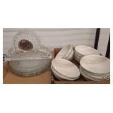 Princess House Clock With Pfaltzgraff Bowls