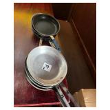 10.5" FRYING PANS