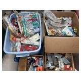 LARGE GROUPING OF HARDWARE
