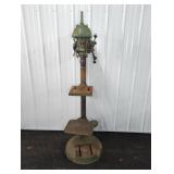 WALKER TURNER DRILL PRESS