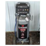 FORTRESS 27 GALLO , 200 PSI 1.6HP COMPRESSOR