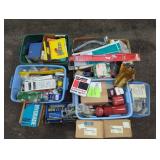 LARGE LOT OF ASSORTED CAR  PARTS