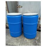 (2) 55 GALLON FOOD GRADE PLASTIC BARRELS W/ LIDS