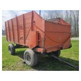 ALLIS-CHALMERS POWER-FEED BOX FORAGE WAGON