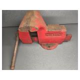 WILTON BENCH VISE, 4" MOUTH