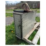 TRUCK TOOL BOX W/ DRAWERS, REAR HITCH HOOK