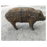 25" TALL PIG TOPIARY, MOSS FILLED