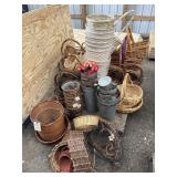 LARGE COLLECTION OF WOVEN/ WICKER BASKETS