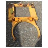 1000 LBS CAPACITY BARREL LIFTING FORKS ATTACHMENT