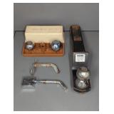 HITCH WITH PINS AND BALLS AND ORGANIZER