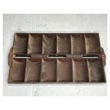 CAST IRON ROLL/BREAD PAN