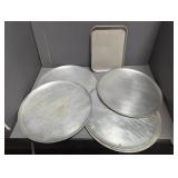 METAL PIZZA PANS AND SMALL COOKIE SHEET