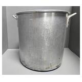 LARGE ALUMINUM STOCK POT, 15" DIA., 15" DEP.