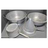 (4) RESTAURANT COLANDERS & SIEVE