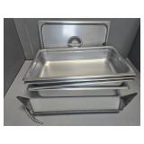 (4) FULL SIZE BUFFET PANS, (1) LID AND (1) HANDLE