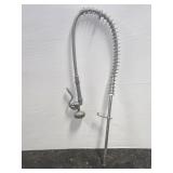INDUSTRIAL SINK HOSE ATTACHMENT