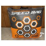 CROSSBOW SPEED BAG TARGET, 22"X24"