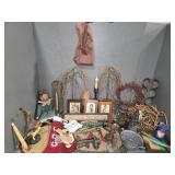 PRIMITIVE ASSORTMENT - DOLLS, DECOR