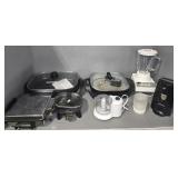 SMALL KITCHEN APPLIANCES