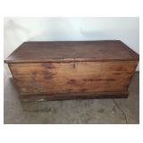 WOOD CHEST WITH HIDDEN DRAWER