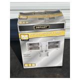 DEFIANT MOTION LIGHT