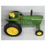 ERTL JOHN DEERE 4020 TRACTOR DIE-CAST