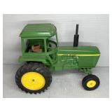 JOHN DEERE 4430 TRACTOR DIE-CAST