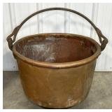 HAMMERED COPPER CAULDRON W/ HANDLE, 24" DIA.
