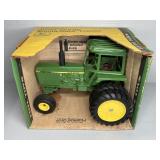 ERTL JOHN DEERE 4440 SOUND-GARD TRACTOR DIE-CAST