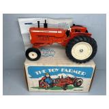 ERTL ALLIS CHALMERS D19 TRACTOR DIE-CAST