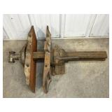 EMMERT K9 PATTERN VISE