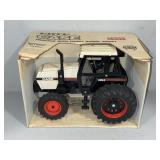 ERTL CASE 3294 4WD TRACTOR W/CAB DIE-CAST