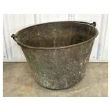 BRASS CAULDRON W/ HANDLE, 17" DIA.