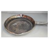 GRISWOLD CAST IRON SKILLET