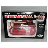 ERTL INTERNATIONAL T-340 CRAWLER DIE-CAST