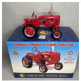 FRANKLIN MINT FARMALL A TRACTOR DIE-CAST