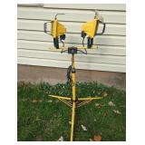 DOUBLE FLOOR SHOP LIGHT