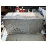 METAL TOOLCHEST, 26"X12"X14"