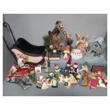 PRIMITIVE STYLE CHRISTMAS DECOR