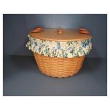 LONGABERGER BASKET W/LID