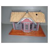 G SCALE VICTORIAN TRAIN STATION