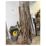 20+ STICK TOOLS & GARDEN TOOLS