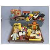 GROUP OF VINTAGE TOYS